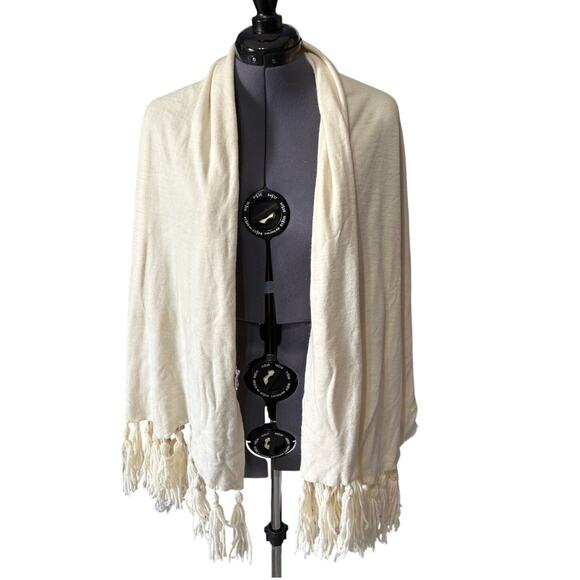Vintage B. Altman 5th Avenue NYC Cashmere Wrap Shawl Fringe Ivory Soft